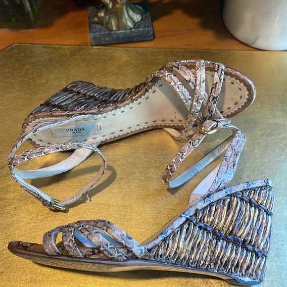 Prada Raffia Wedge Sandal in Snakeskin - Picture 7 of 16